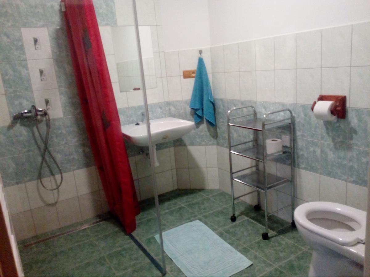 Fara Choustnikovo Hradiste Hotel Buitenkant foto